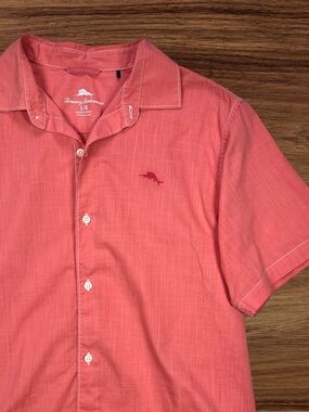 Tommy Bahama Men’s Short Sleeve Casual Button Down Shirt. Large.